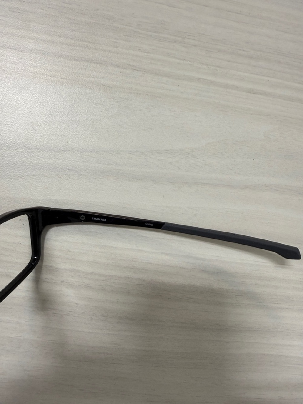 Oakley ox8039 Chamfer Black Rectangular Eyeglasses with Case - Picture 3 of 4